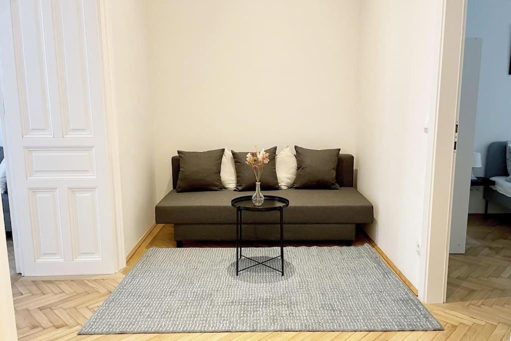City-Center-Apartment Hip Area, Big & New Vienna Luaran gambar
